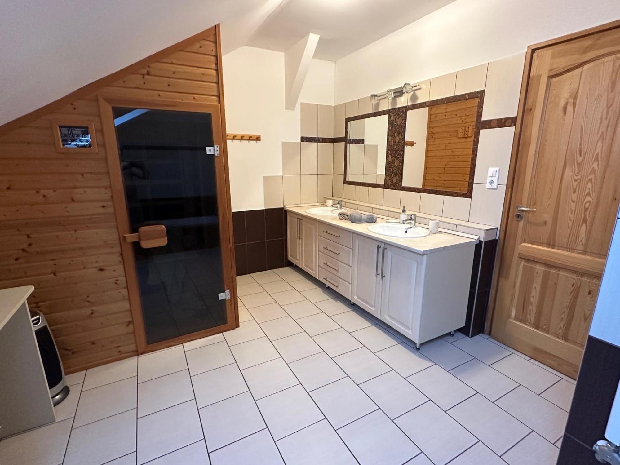 Árvíz Apartman Szeged Exterior foto